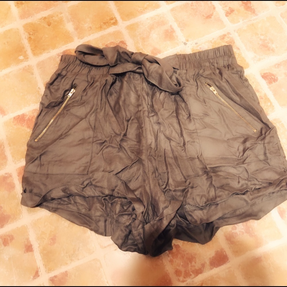 Never been worn !!!!